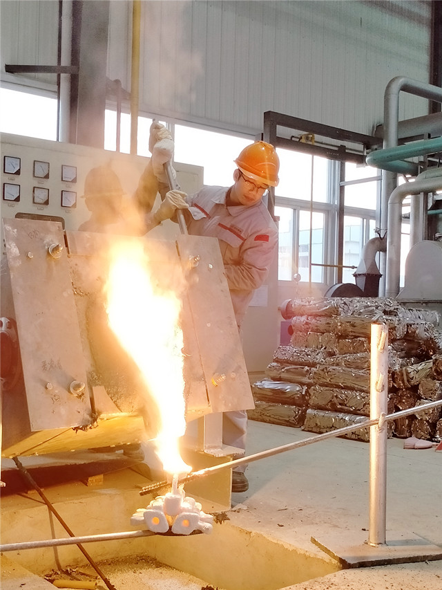 1625710165785752.jpg 5.中頻熔煉爐_副本.jpg